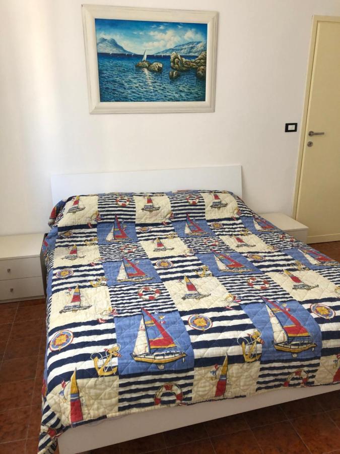 Appartement Casa Adele à Viareggio Extérieur photo